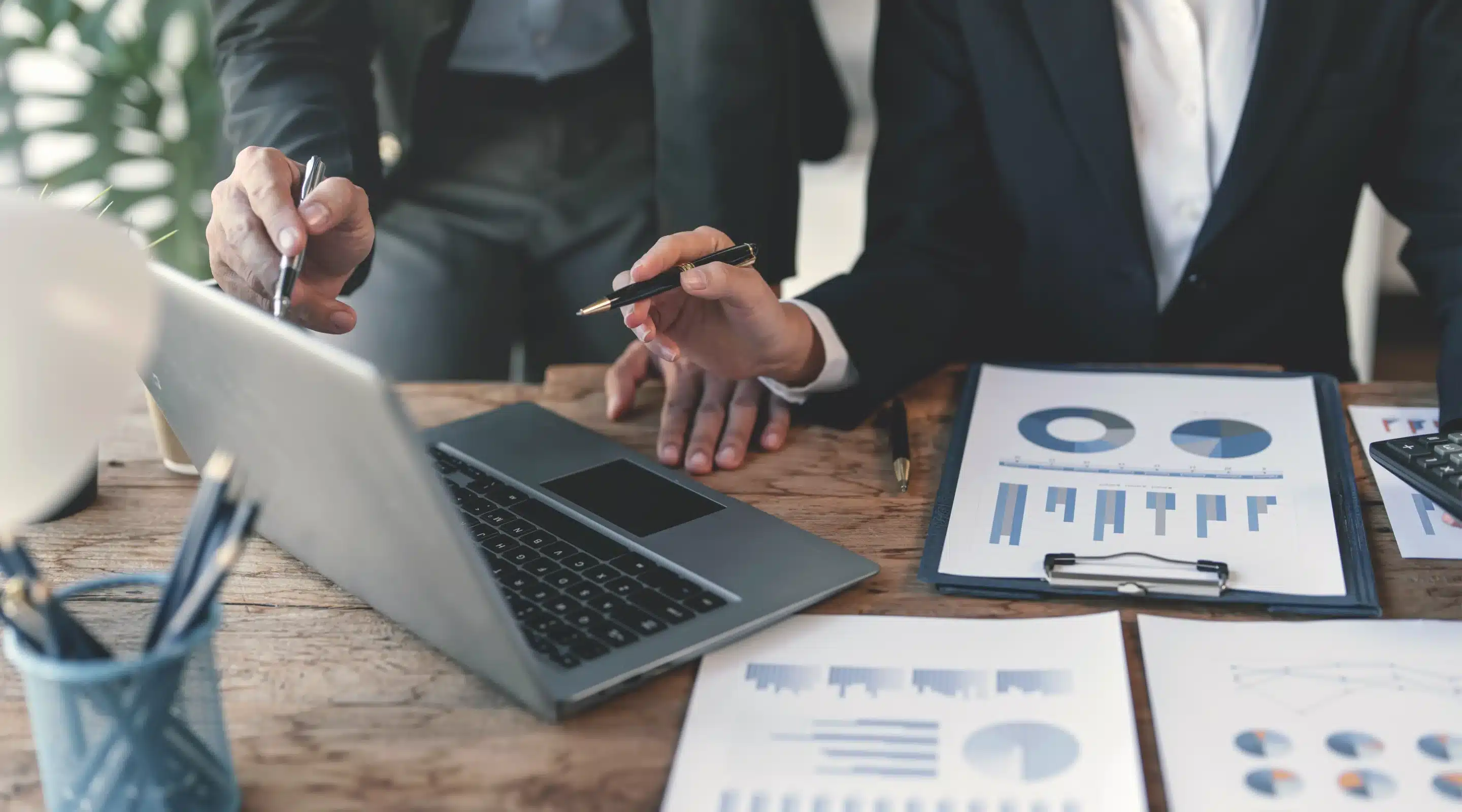 Where to Hire Experts for Online Reputation Consulting?